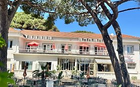 Logis Hotel Restaurant Le Kalliste